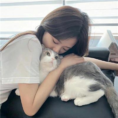 娇娃闹军营